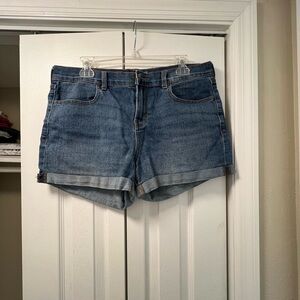 Old Navy cuffed jean shorts